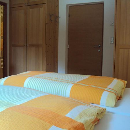 Haus Fliri Hotell Graun im Vinschgau Rum bild